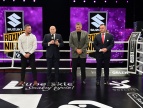 na ringu stoją organizatorzy Suzuki Boxing Night 29 z gościem Andrzejem Gołotą