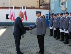 Burmistrz Paweł Machnicki podczas uroczystości związanej ze Świętem Policji w Myślenicach